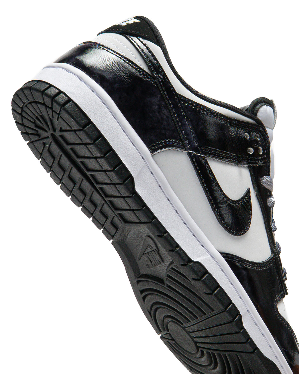 Nike DUNK LOW RETRO SE | HQ1965-100 | AFEW STORE